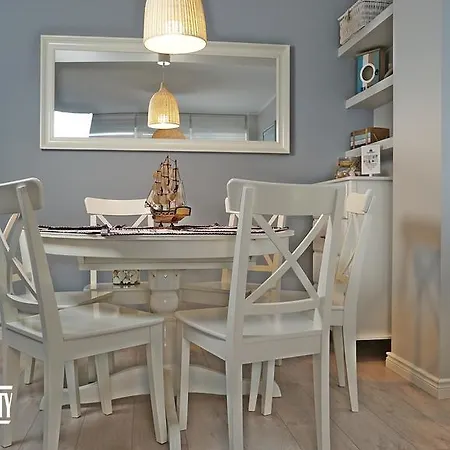 Apartamento Pomorskie Ceynowy 1 *
